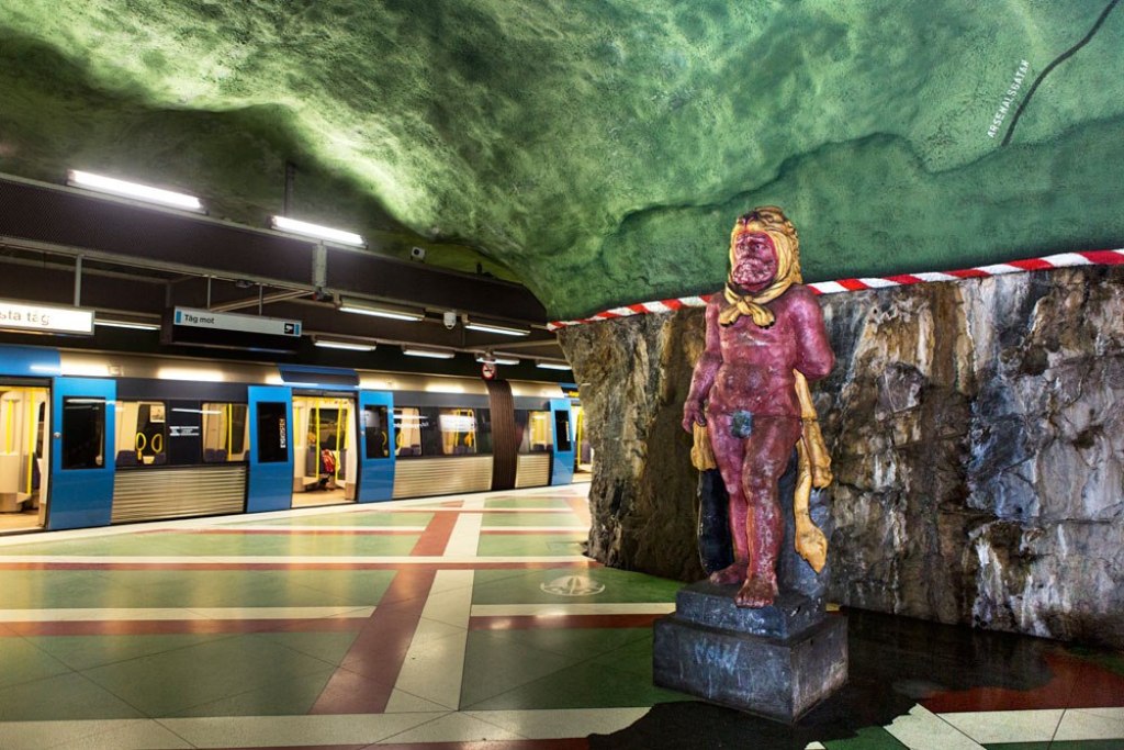 The campaign to beautify the Stockholm subway 