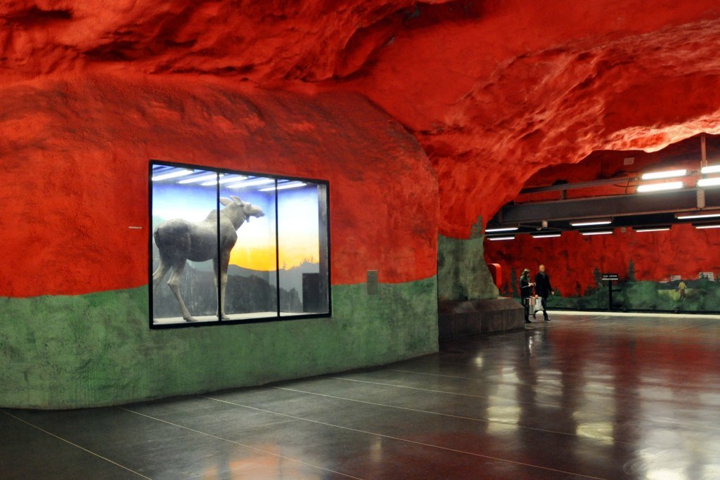 It’s believed that over 150 different artists made this type of gallery in Stockholm